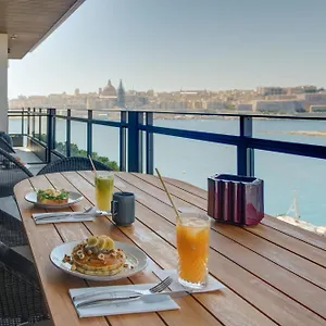 Hotel Land's End, Boutique Sliema